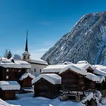 Holiday home Triantha Tr0